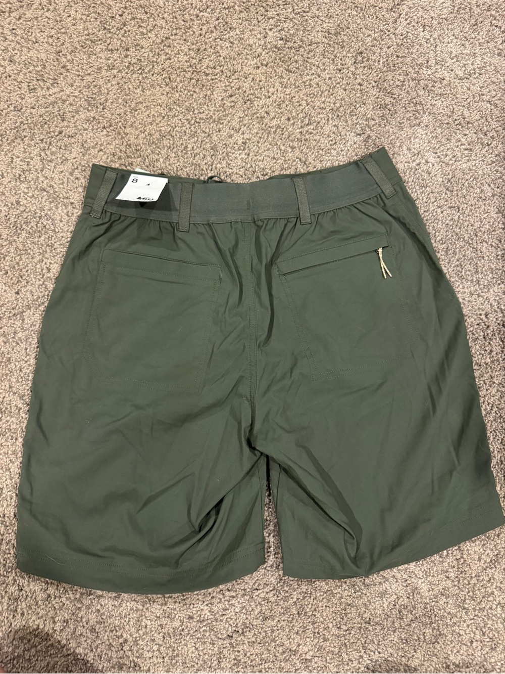 *NWT* REI Shaded Olive Sahara hiking Bermuda Shorts—Size 8 - Picture 10 of 11